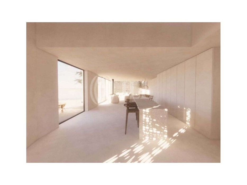 Terreno com projeto aprovado, na Quinta da Moura, Oeiras