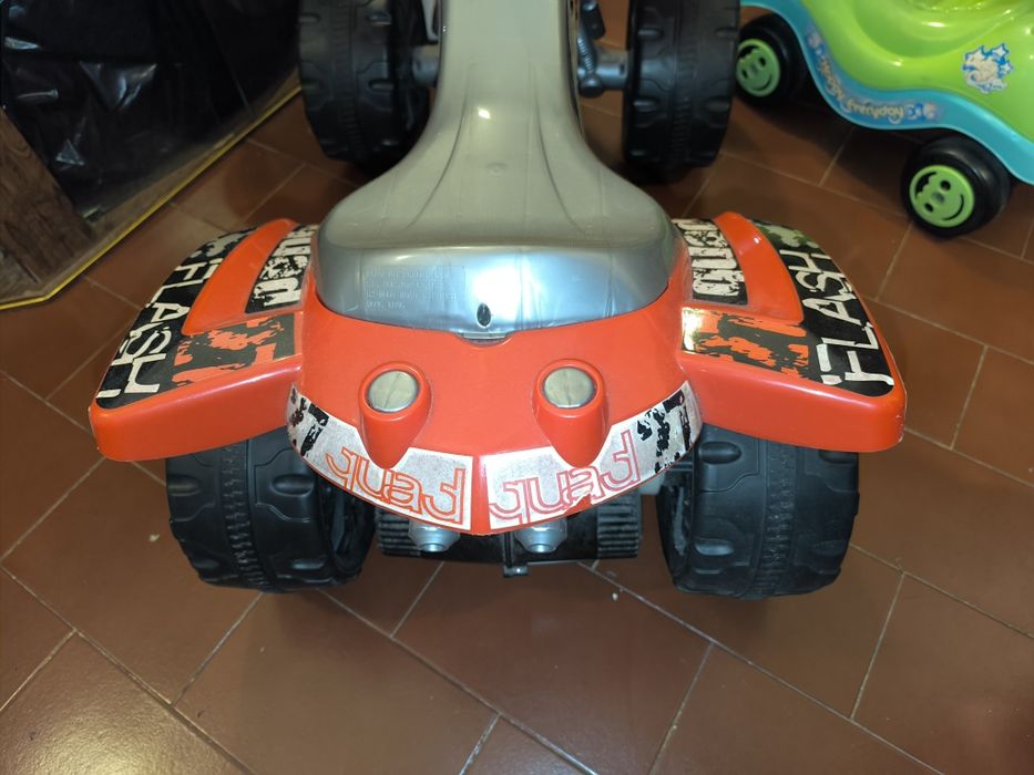 Moto 4 Criança - Como nova