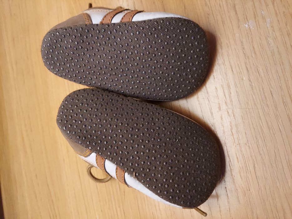 Buciki niechodki wiosenne długość wkładki 10,5 cm