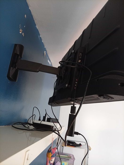 televisão à venda