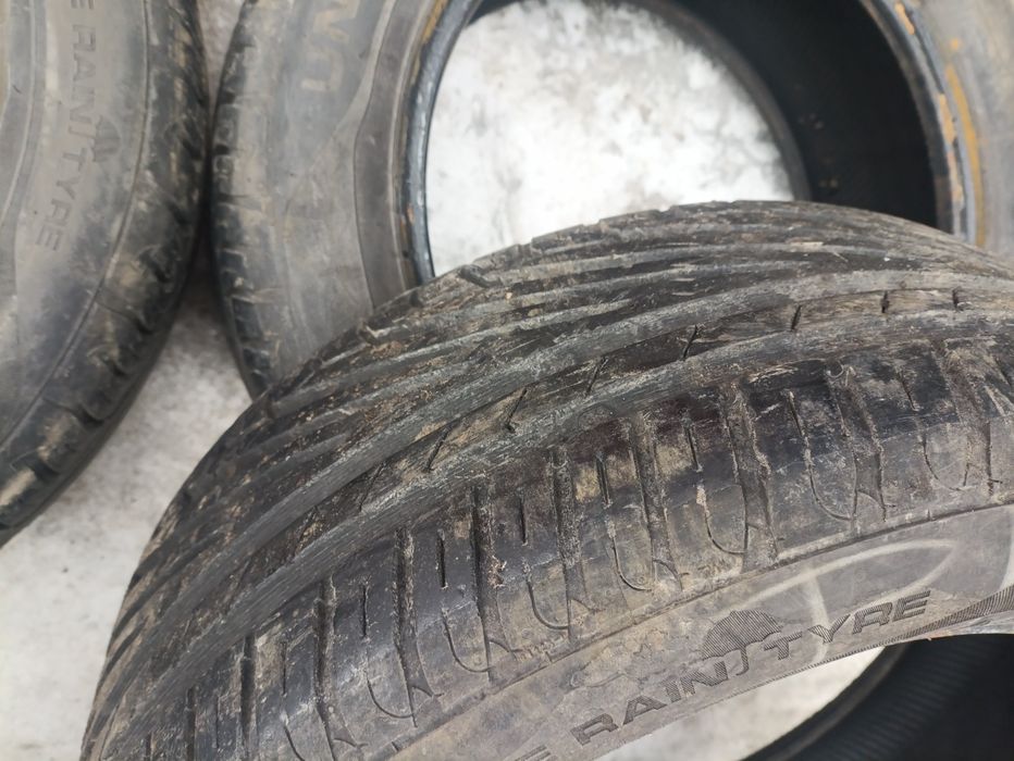 Sprzedam opony lato 205x55x16 Uniroyal RainSport3