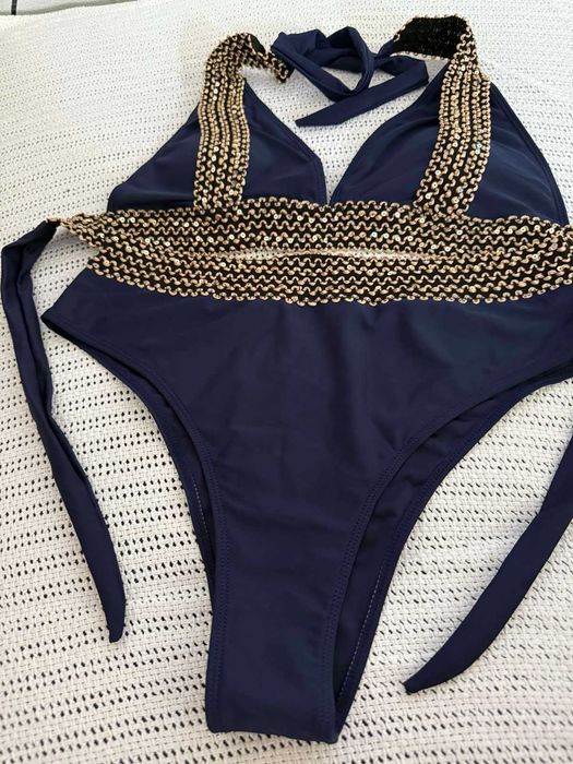 Красивый купальник!