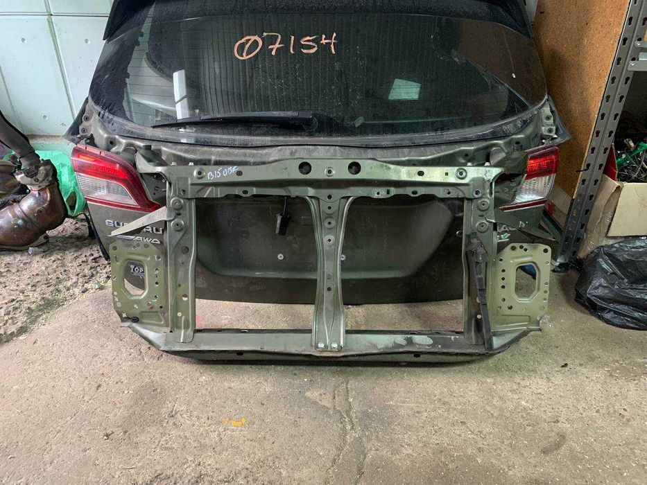 Установочная панель телевизор Subaru Outback B15 2015 2016 2017 2018