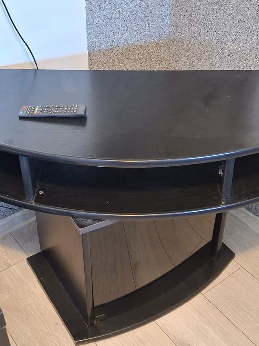 Szafka pod tv czarna