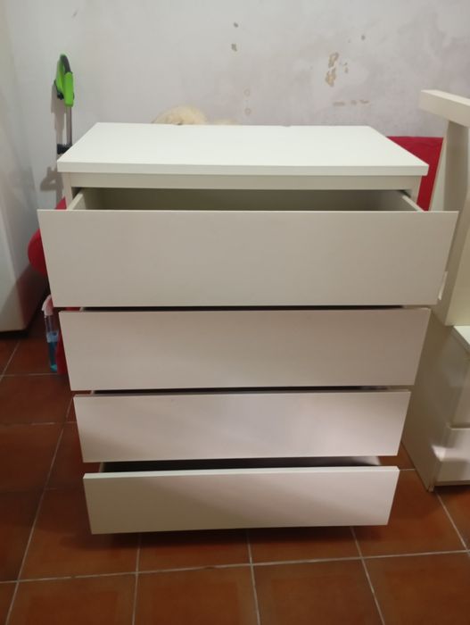 Vendo este móvel muito bonito bom estado