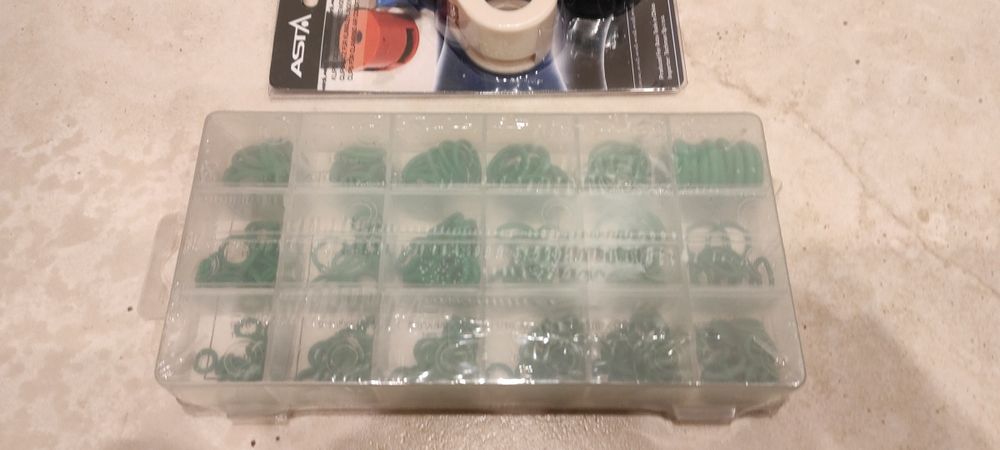 Zestaw oringów i zaciskacze do klimatyzacji