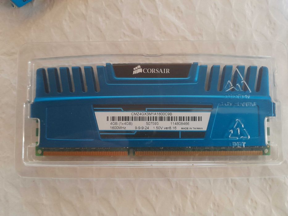 Memória Ram Corsair Vengeance 4GB 1600MHz