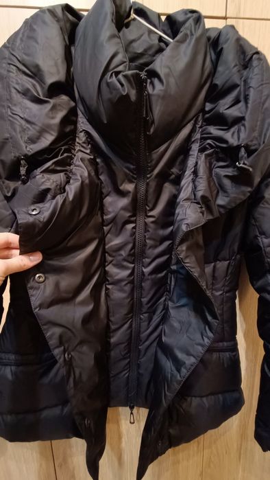 Kurtka czarna Monnari