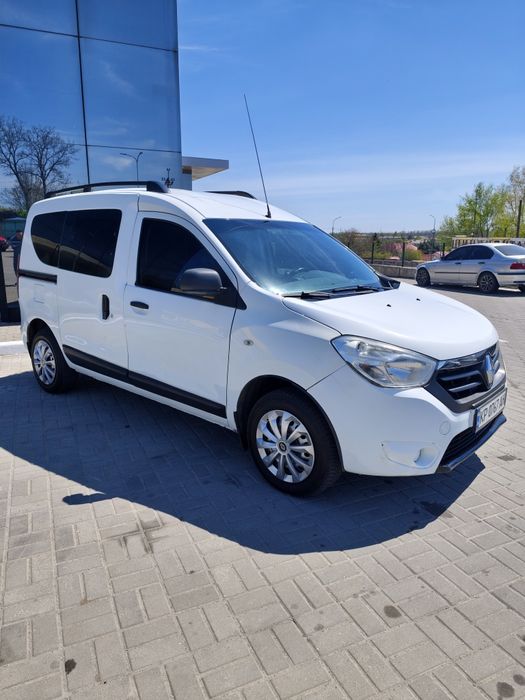 Рено докер Рено кенго Renault dokker kangoo