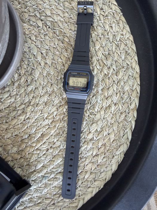 Casio F-91W новий оригінальний
