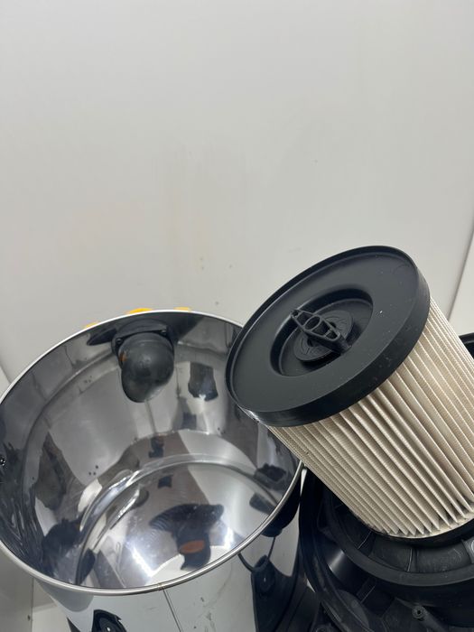 Odkurzacz przemysłowy Titan TTB775VAC 1400 W 20L gw12m fv23