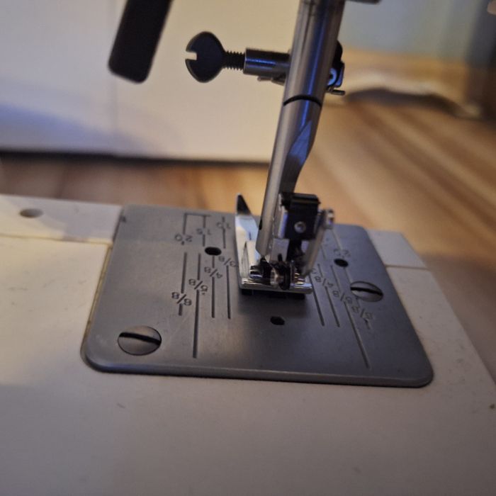 Maszyna do szycia Elna zebra