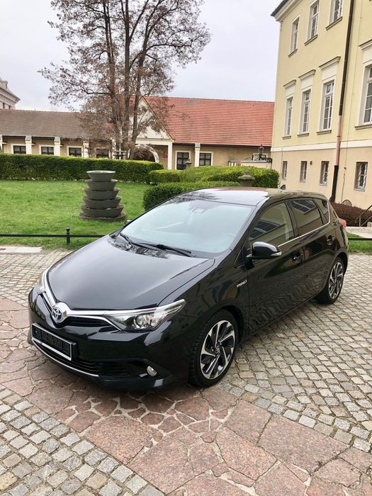 Toyota Auris Executive 2017 Hybrid