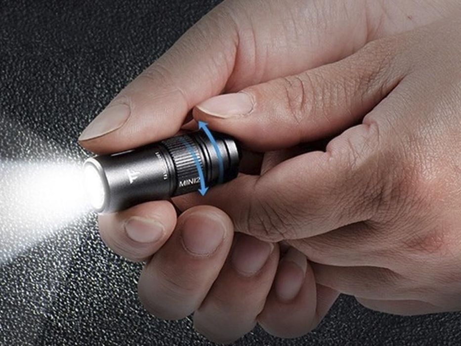 Брелок лixtapиk trustFire