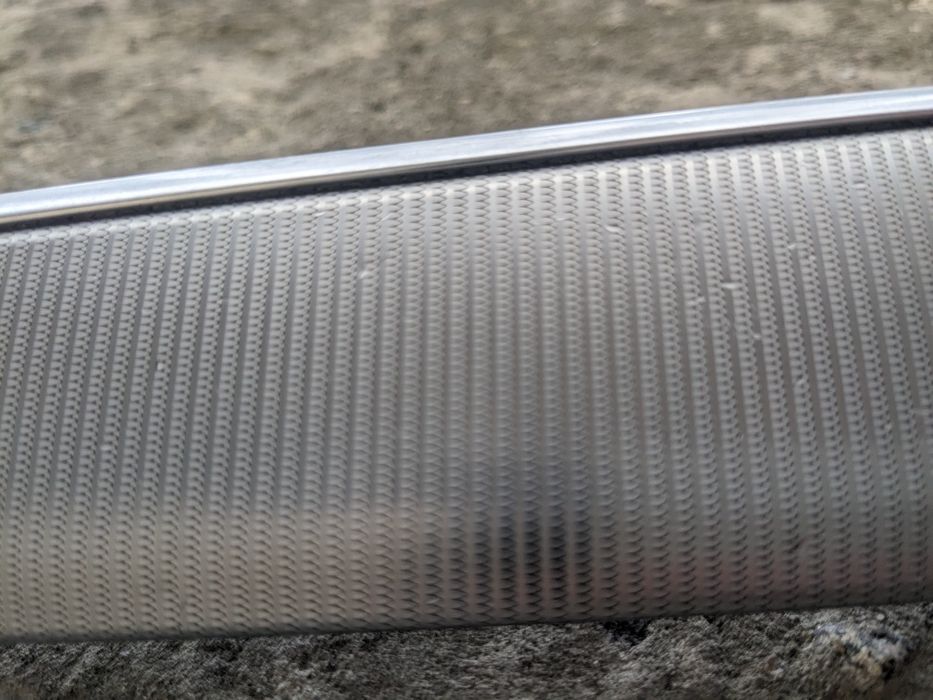 Молдинг, декор лівої водійської дверки