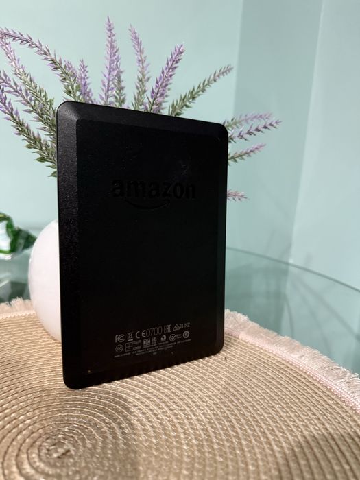 Uszkodzony Ebook czytnik Kindle Amazon