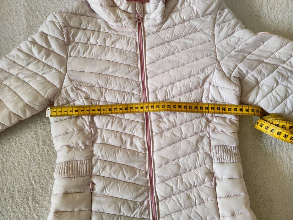 Taliowana kurtka Reserved dla dziewczynki 128