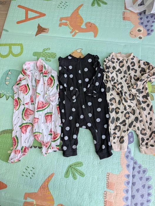 Боді та чоловічки для дівчинки