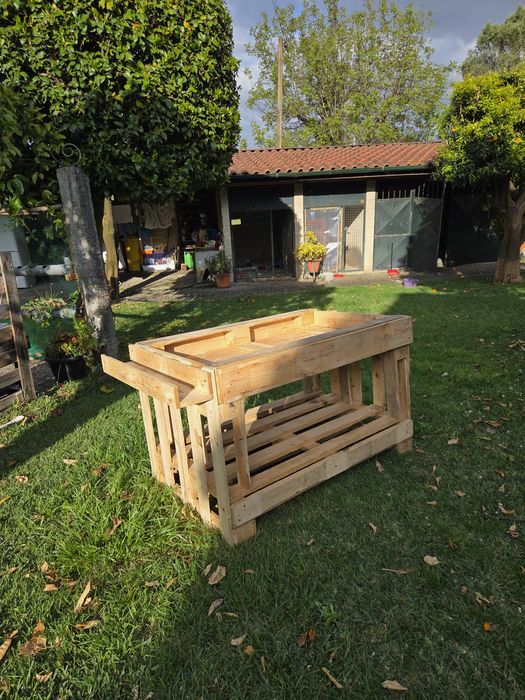 Mesa de Madeira para plantar