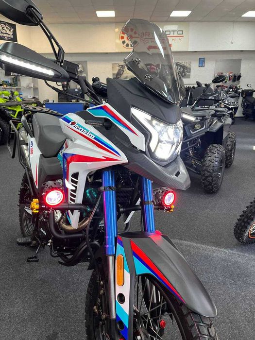 Мотоцикл Hensim ADV 300, турэндуро, Інжектор