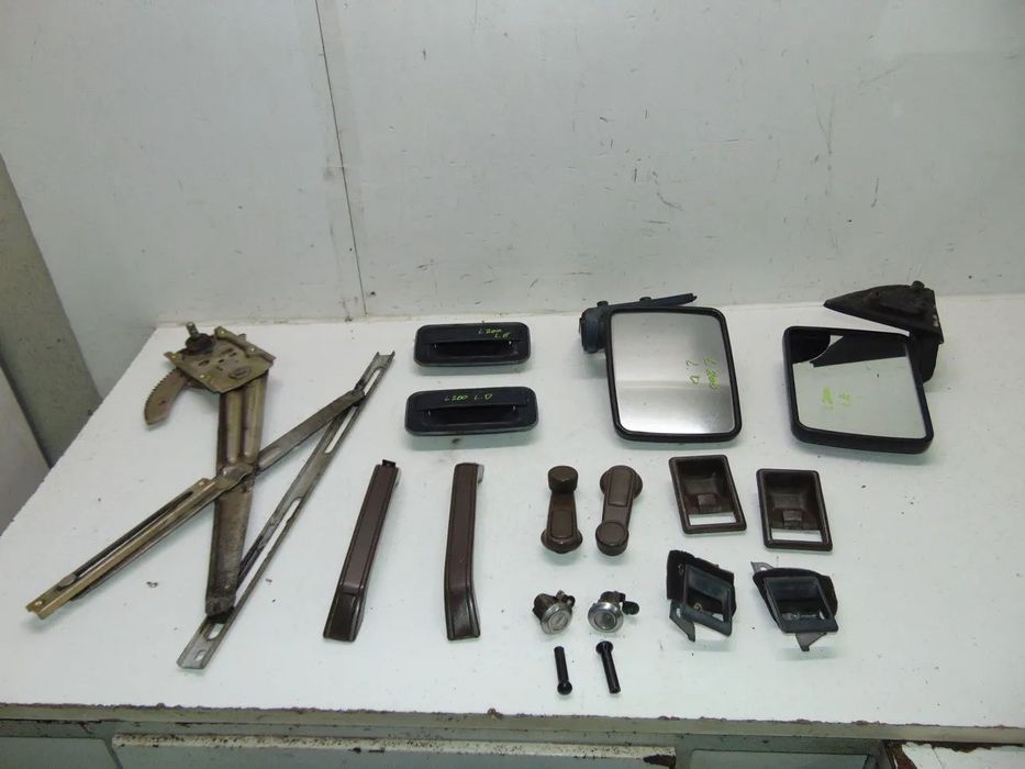 Mitsubishi L200 acessórios portas