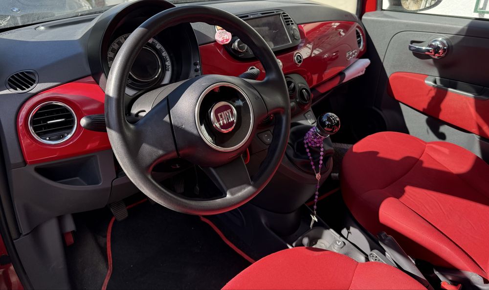 Fiat 500 vermelho