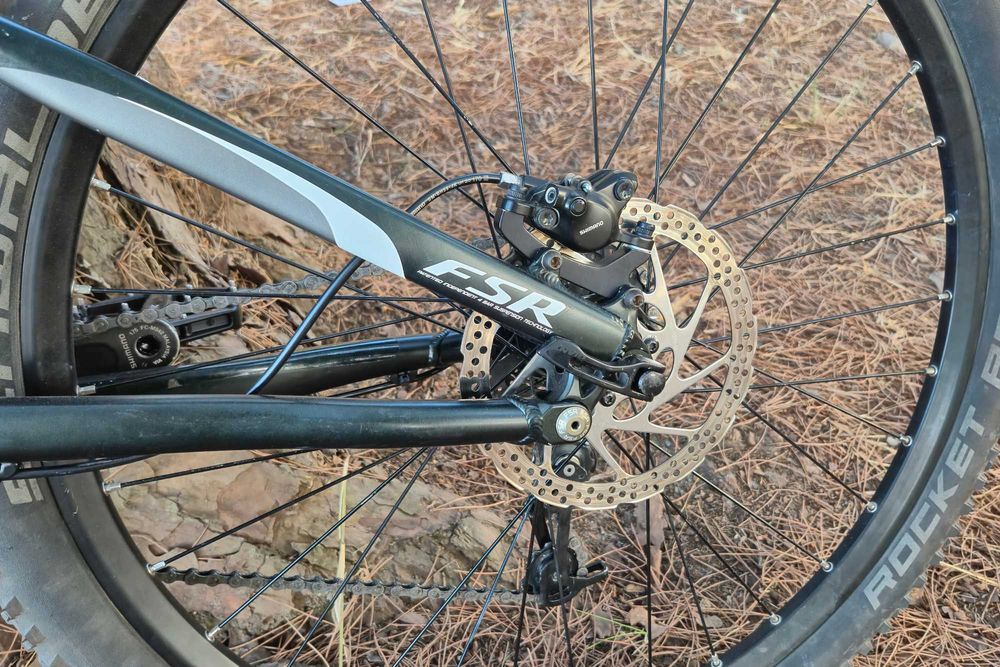 Bicicleta RESTAURADA (Suspensão Total) - Specialized Enduro SL Comp