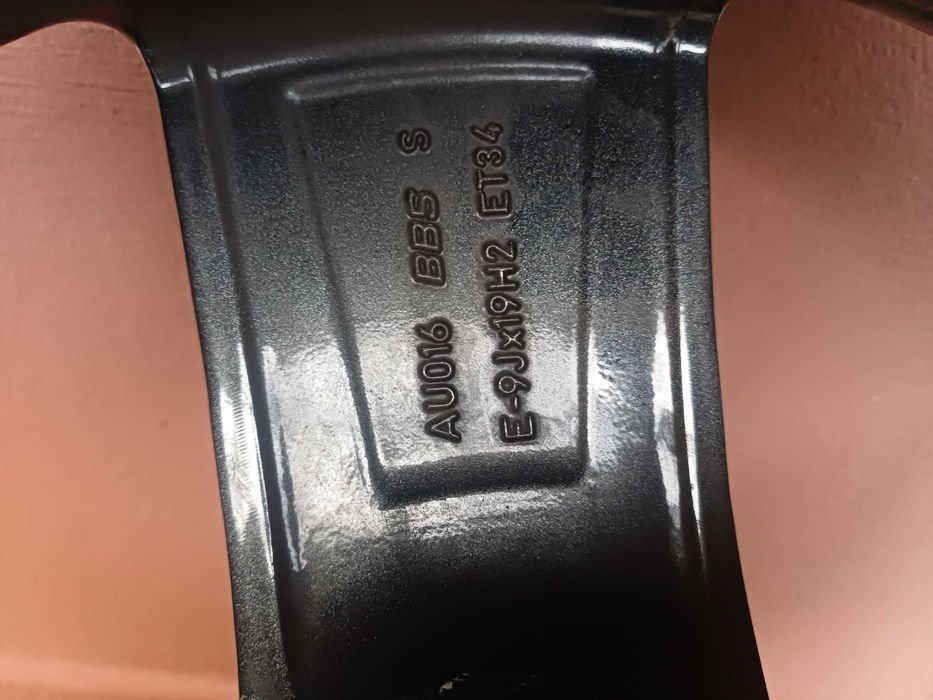 Продам Шини та Диски на Ауді