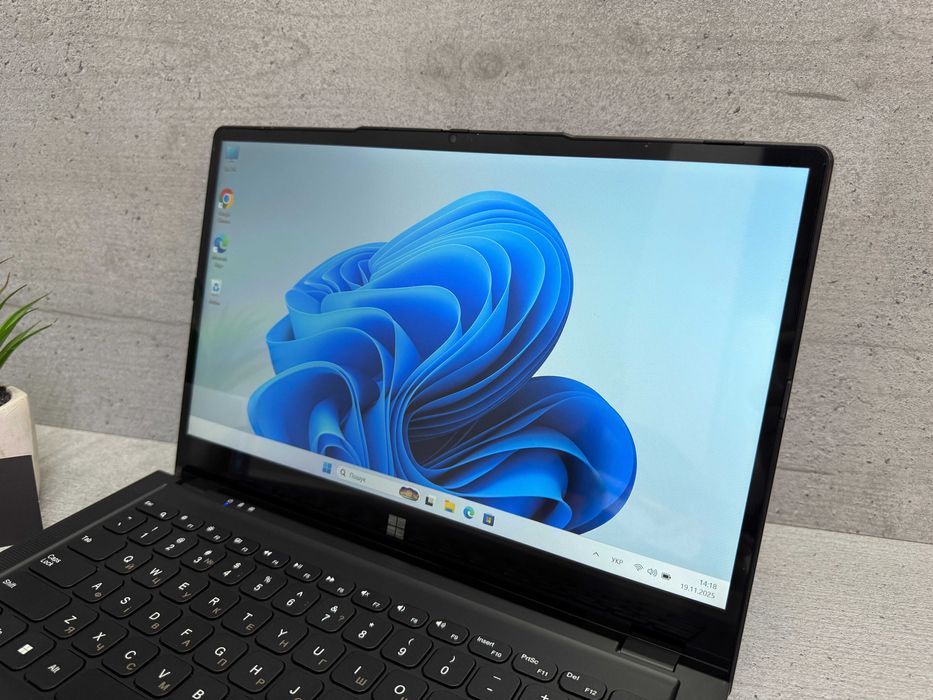 Сенсорний ноутбук Gateway GWTC71427-BK 14"/i7-1255U/256gb ssd/Iris Xe