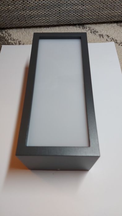 NOWA Hlfvkite Zewnętrzna lampa ścienna LED, aluminiowa