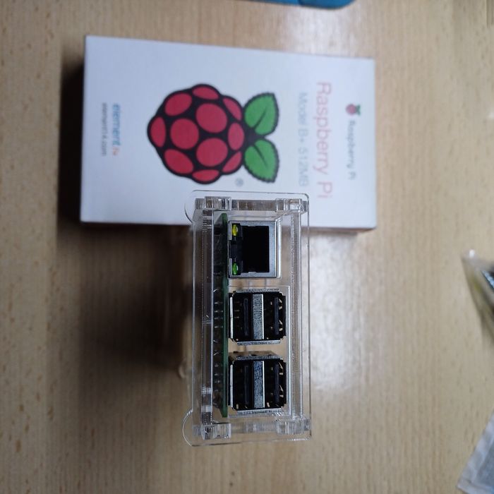 Raspberry  Pi model B+ 512 mb