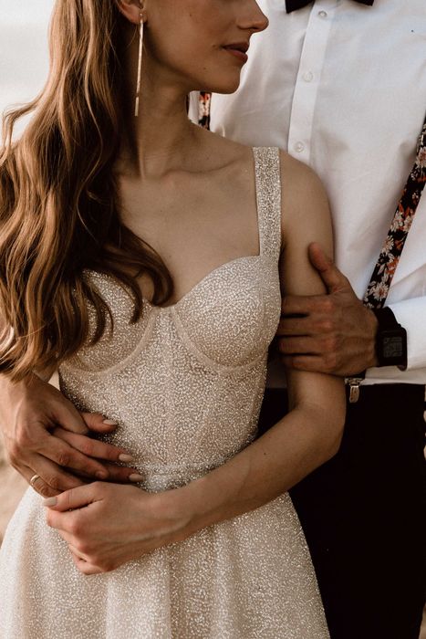 Весільна сукня А-силует