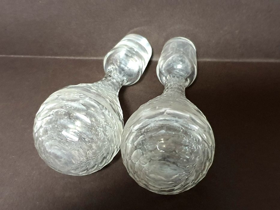 Par de raras, antigas e espetaculares rolhas em cristal Baccarat