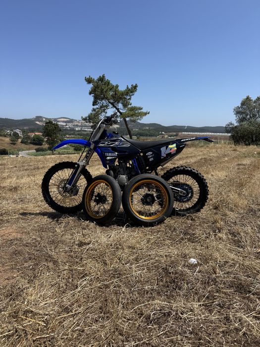Yamaha YZ250 Matriculada
