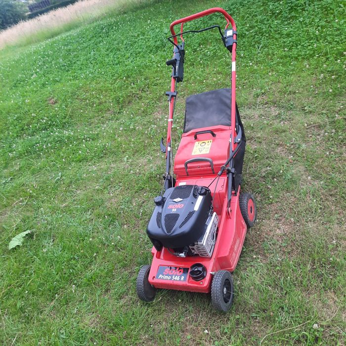 Газонокосарки різні привезли з Німеччини всі готові до роботи