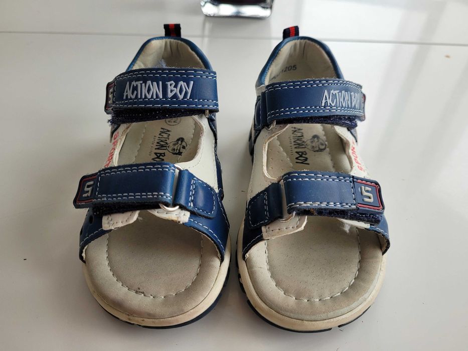 Sandałki dla dziecka rozm. 22