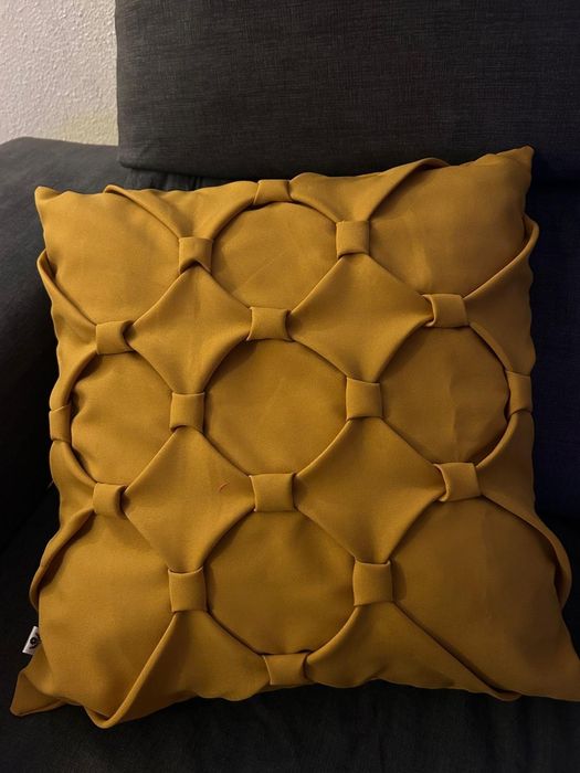 Capas de Almofada Artesanais (Capitonê) – Várias Cores e Padrões
