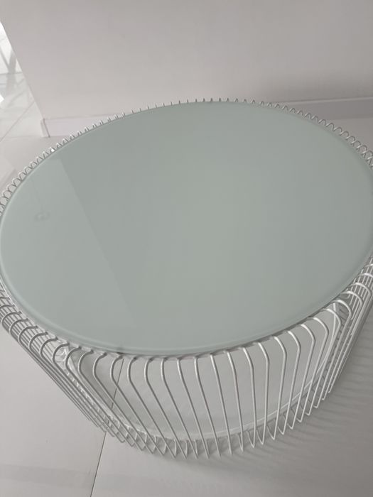 Stolik kawowy okrągły biały firma KARE