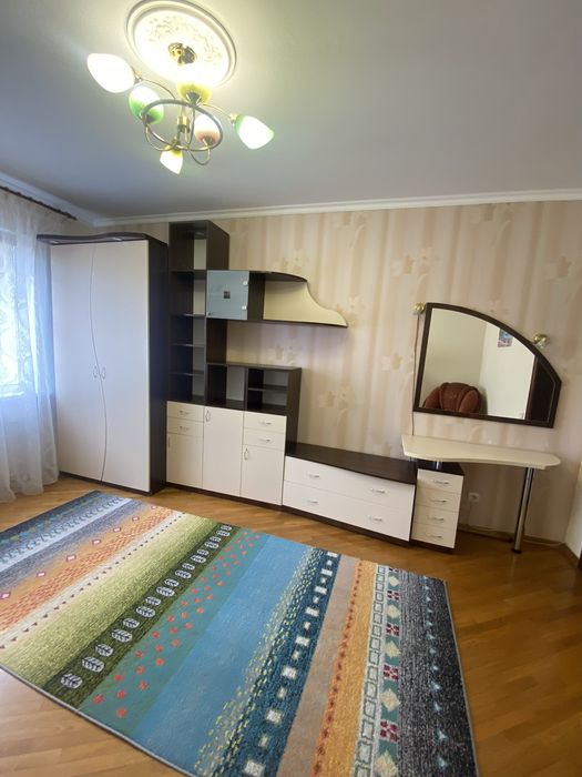 Продам 3к.квартиру 3 поверх метро Житомирська вул. Ореста Васкули - More