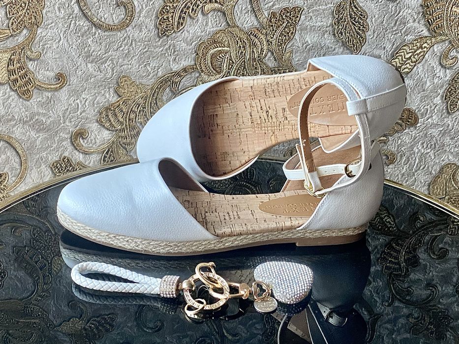 Кожаные Свадебные туфли NEXT. Туфли невесты. Туфельки. Босоножки.