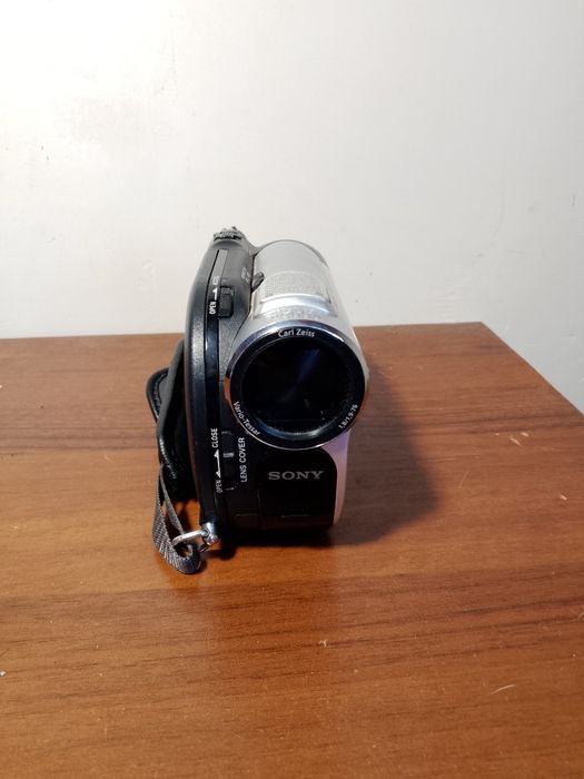 Sony carl zeiss vario-tessar optical x40