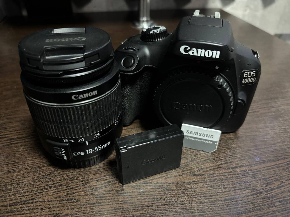 Фотоаппарат Canon, камера