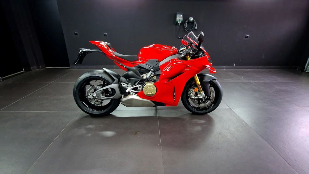 Ducati Panigale V4S