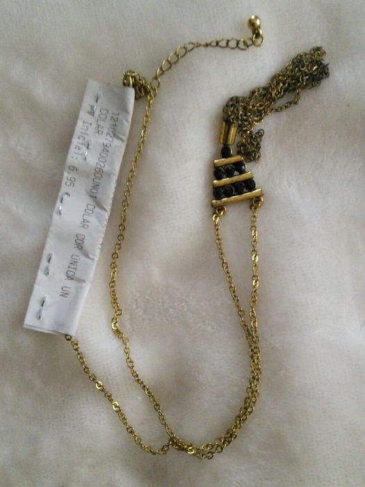 Colares vários, novos