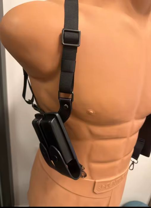 Кобура Тактична  для зброї Універсальна через плече