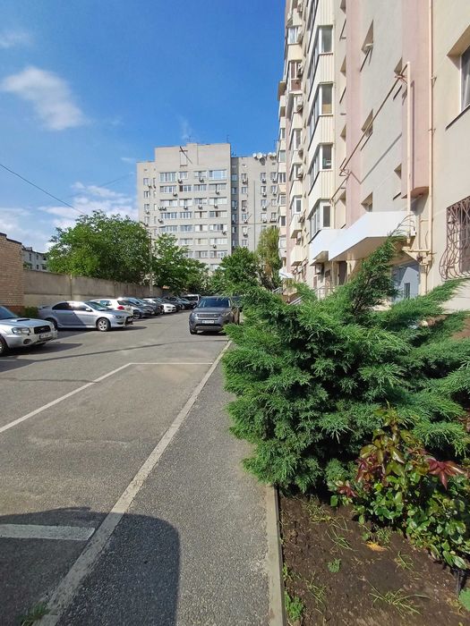 Продам 2-комнатную с автономкой Сечевых Стрельцов 90Б