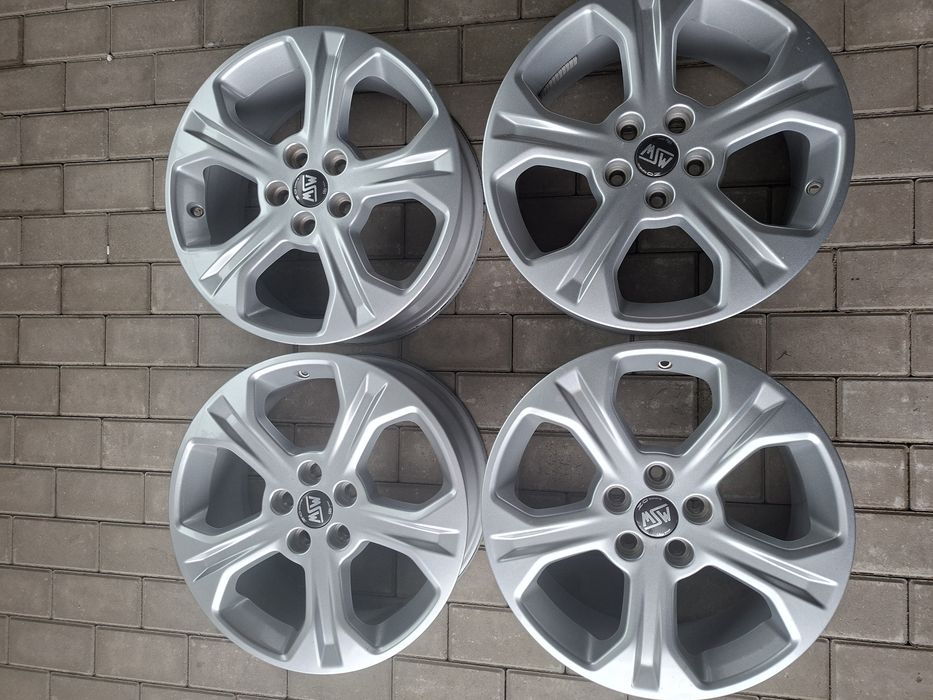5x108 kuga ford 7jx17et50 jak nowe