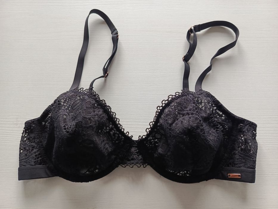 Koronkowy stanik Primark