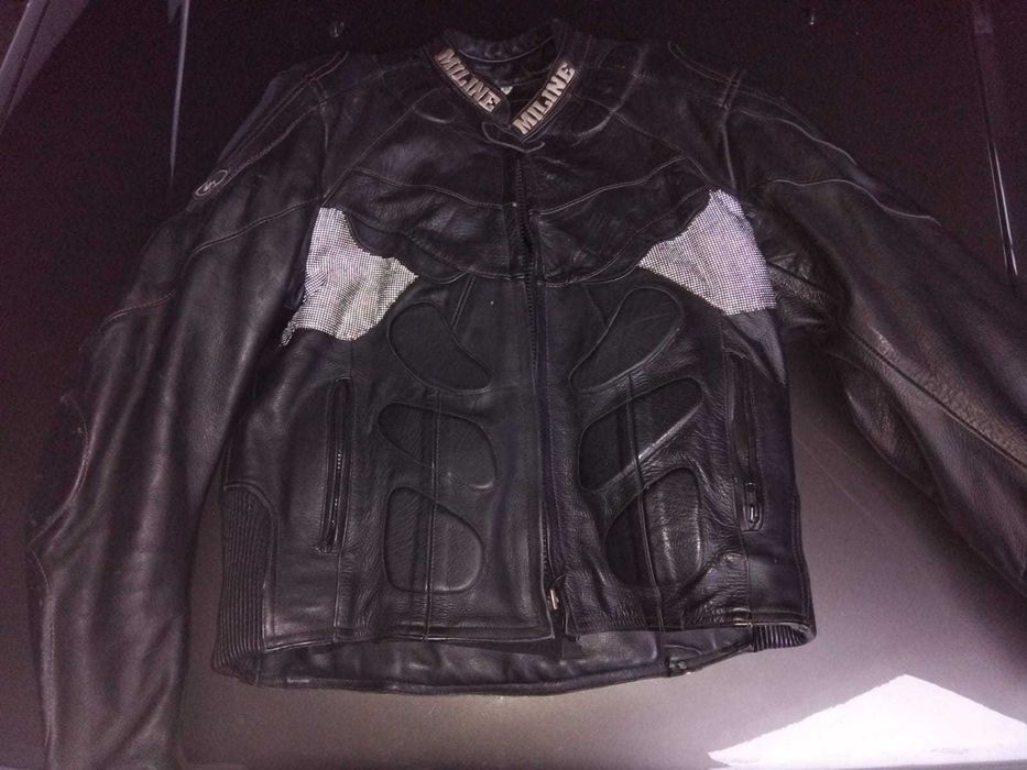 Casaco e luvas de mota