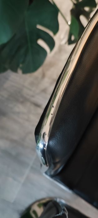 Zestaw trzech hokerów